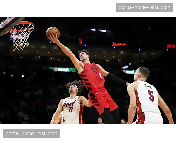 阿德巴约三十二分二十一篮板空砍 热火东部排名持续下滑